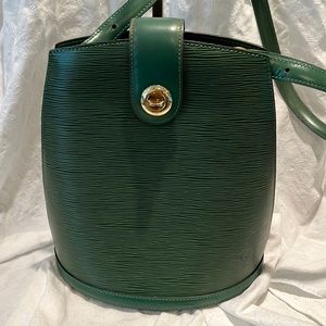 Louis Vuitton Epi Cluny in Borneo Green